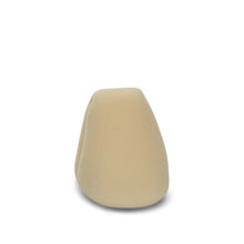 Load image into Gallery viewer, Fingerfitta Foam Wax and trim dressing applicator Stjarnagloss