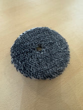Load image into Gallery viewer, Microfibre cutting pads

